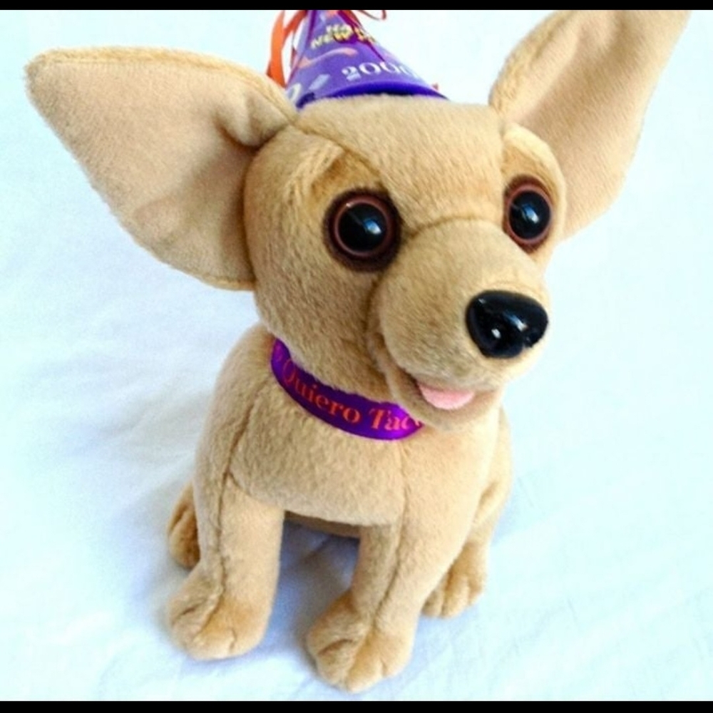 NEW Vintage Taco Bell Party Hat "Talking" Chihuahua Toy